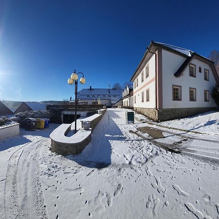 Hotel Zlaty Potok Nicov  Eksteriør bilde