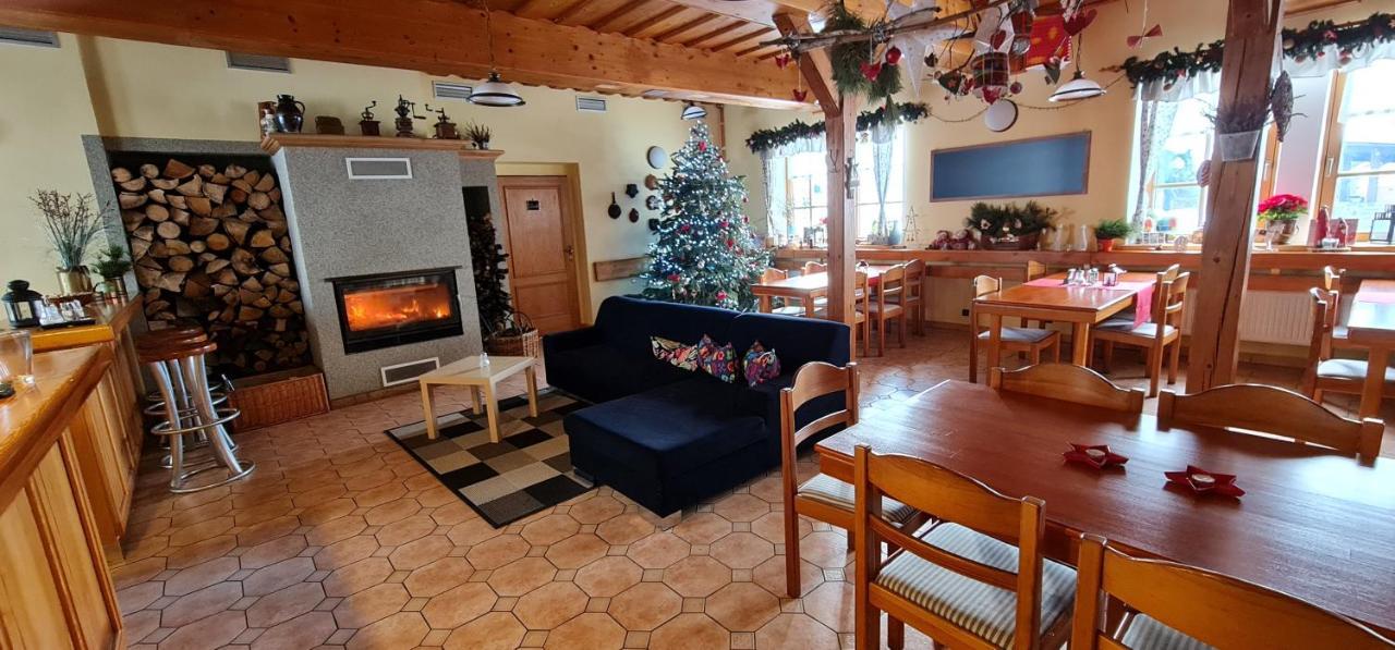 Hotel Zlaty Potok Nicov  Eksteriør bilde
