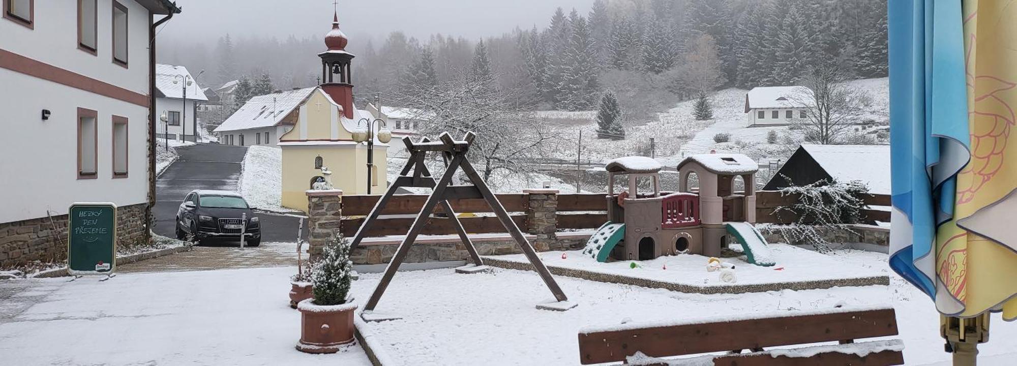 Hotel Zlaty Potok Nicov  Eksteriør bilde